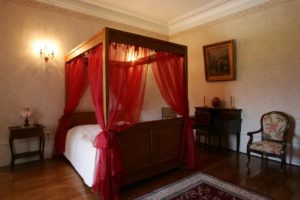 Chateau De Montbraye 13099875 77