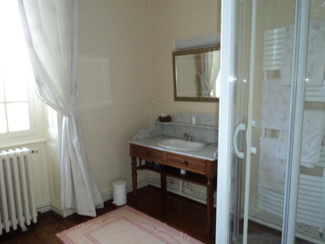 Chateau De Montbraye 13130784 82