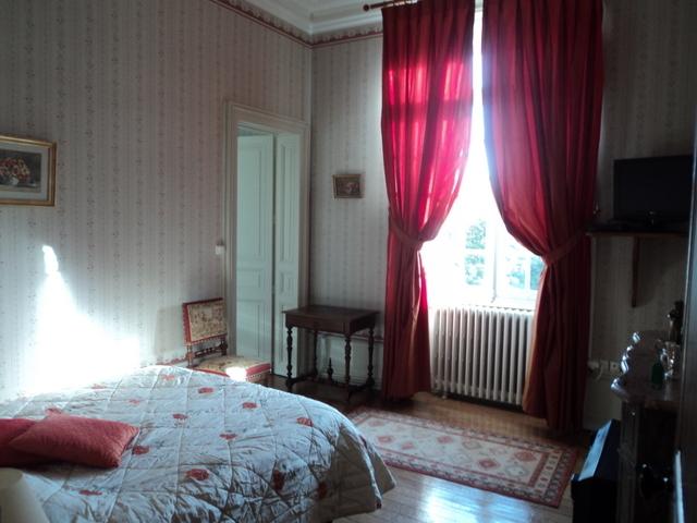 Chateau De Montbraye 13130792 84